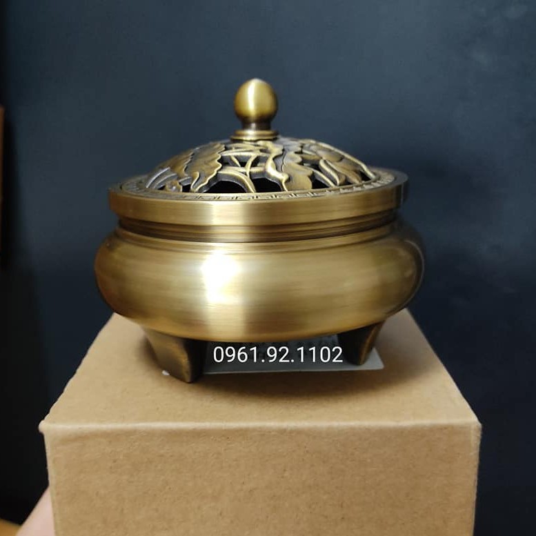 Lư xông trầm hương bằng Đồng - Lư đốt trầm hoạt tiết hoa sen giá rẻ nhất ( hàng y hình shop chụp )