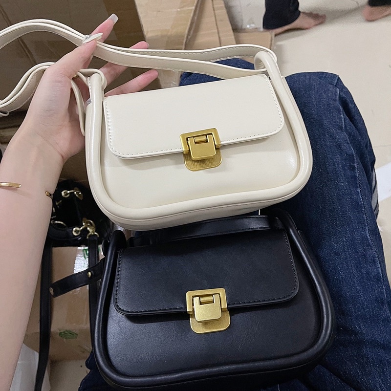 Túi đeo chéo Q.Châu size 20cm cực xinh
