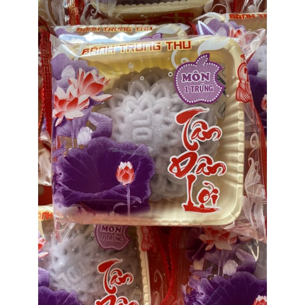 BÁNH TRUNG THU THẬP CẨM GÀ QUAY 3 TRỨNG B