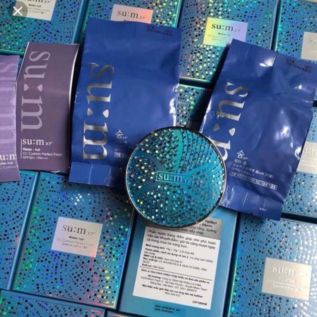 Phấn nước Su:m37 Water-full CC Cushion Perfect Finish Special Edition