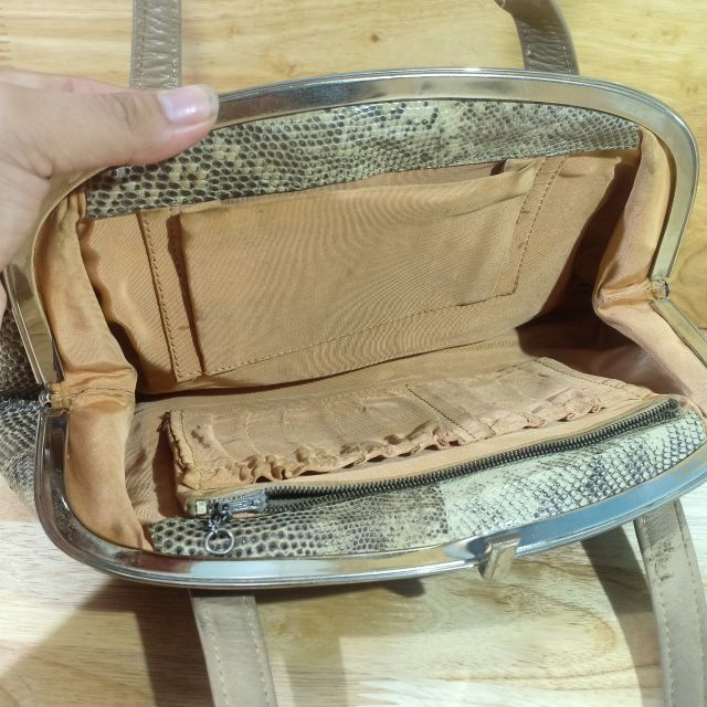 Túi xách đi tiệc da thật secondhand  180612