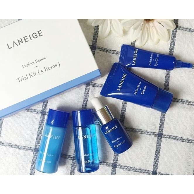 Bộ Kit Dưỡng Da Laneige Perfect Renew Trial Kit (5 Items)