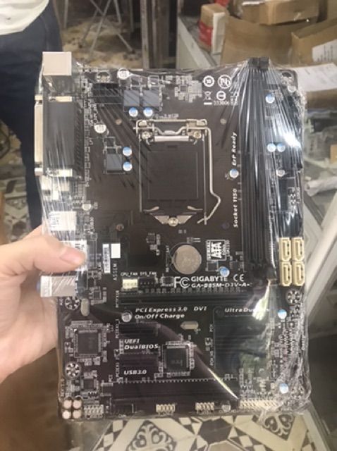 Main Gigabye B85 socket 1150