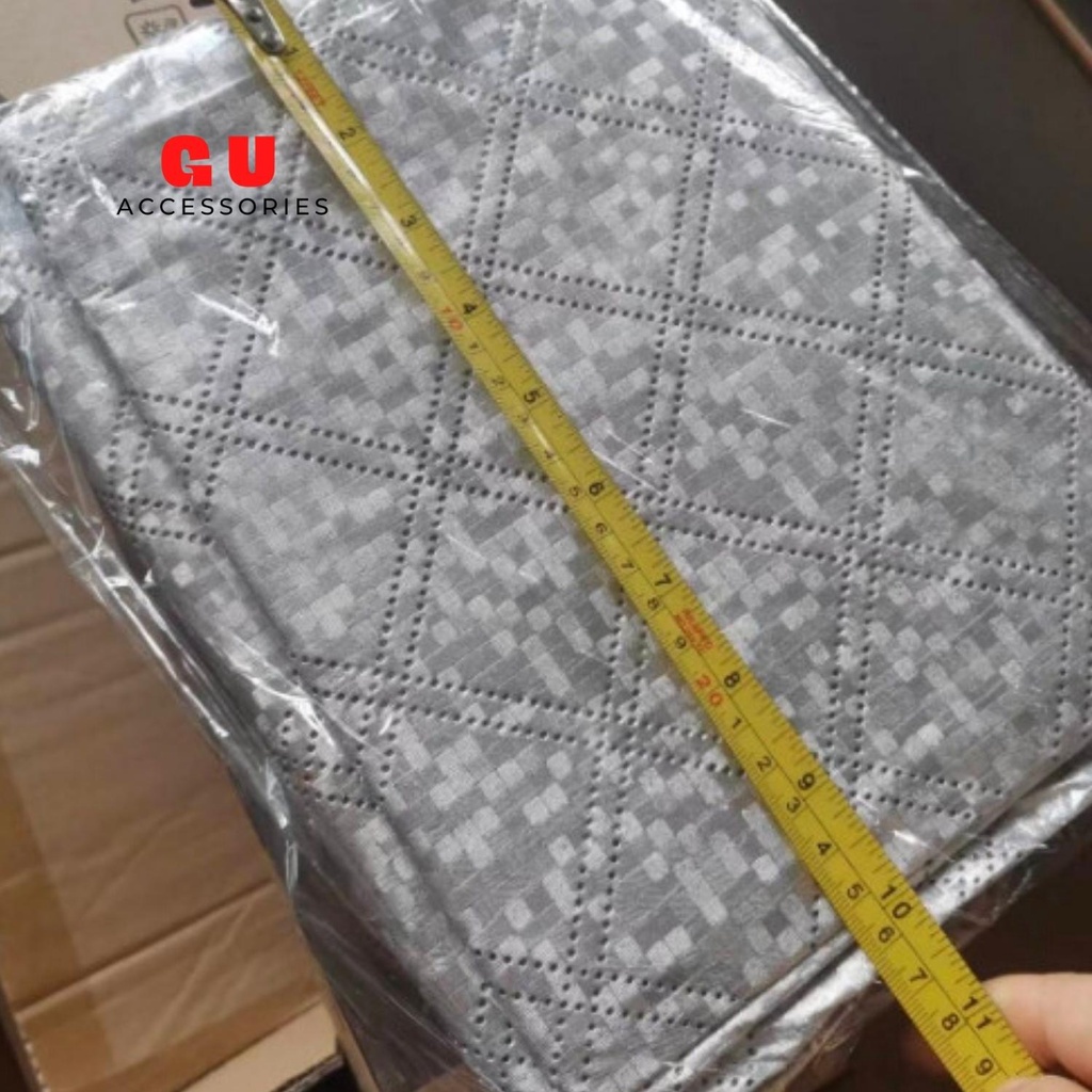 Tấm che nắng kính lái Bạt trùm nửa xe ô tô tráng bạt chống nóng bảo vệ kính và nội thất bên trong xe an toàn hiệu quả GU