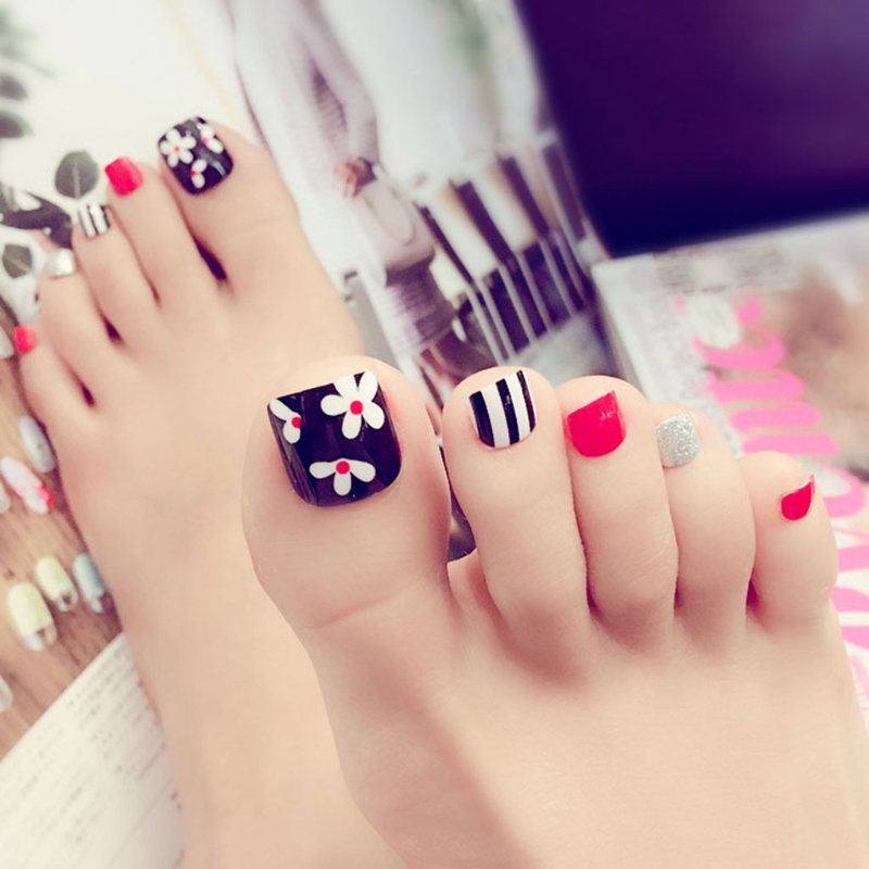 Set 24 Móng Chân Giả Họa Tiết Hoa Dành Cho Mùa Hè J31