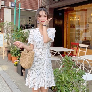 Đầm váy freesize bi trắng cổ V