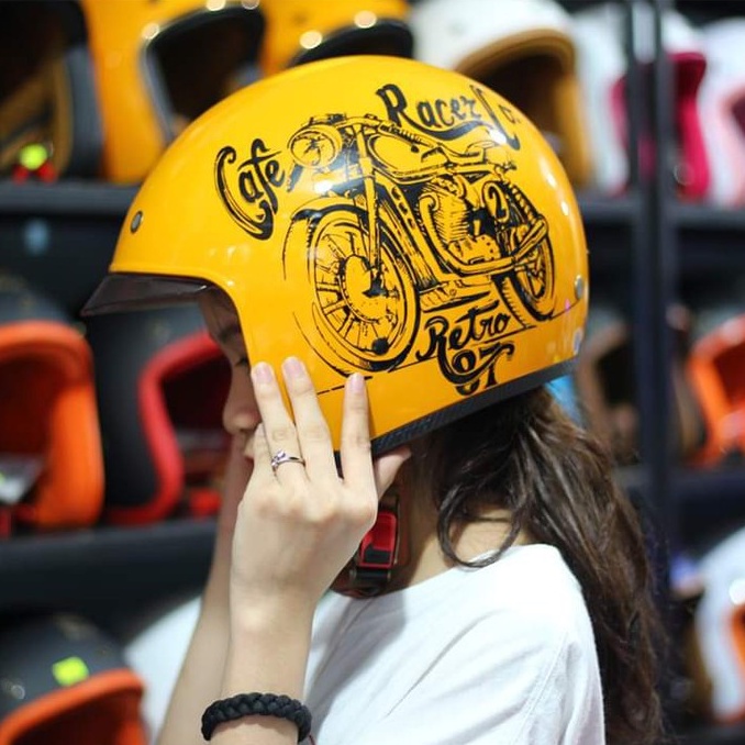 Nón bảo hiểm Royal kính giấu M139 có hình chính hãng