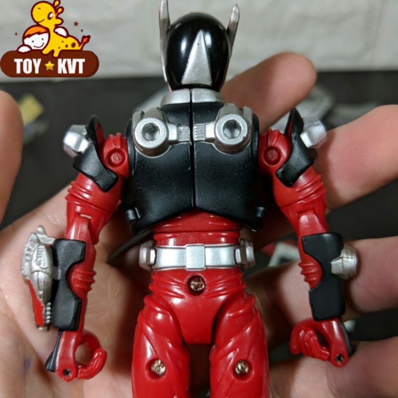 Mô Hình SHS Kamen Rider Ryuki Chogokin Kim Loại