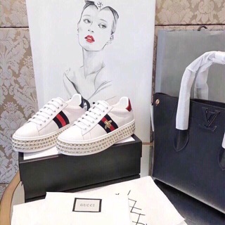 Giày gucci đế đá