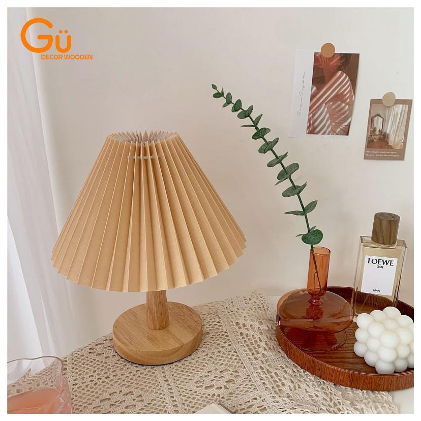 Đèn trang trí phòng ngủ, Đèn ngủ để bàn GU DECOR bóng đèn LED hình cây nấm xếp ly