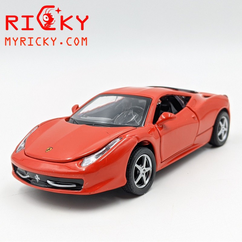 Mô hình siêu xe Ferrari 488 bằng KIM LOẠI ĐÈN + NHẠC