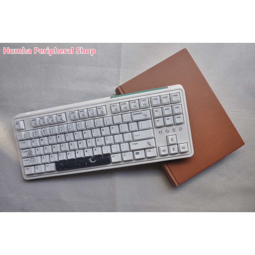 Bàn Phím Cơ 145 Phím Bằng Nhựa PBT In Hình Phi Hành Gia Xinh Xắn