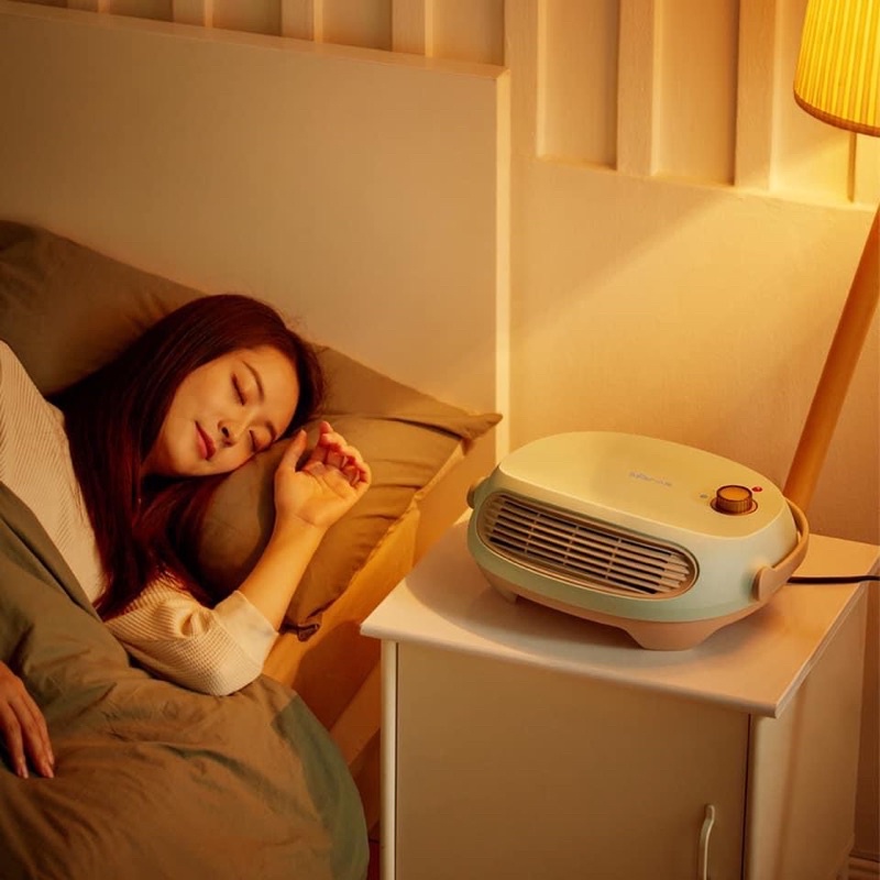 Máy sưởi treo tường Bear