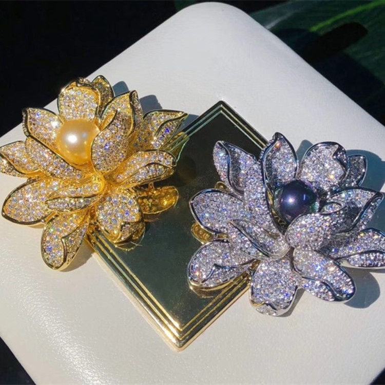 [Hàng Mới Về] Ghim Cài Áo Hình Hoa Sen Đính Ngọc Trai Giả Thời Trang Mùa Hè Cho Nữ