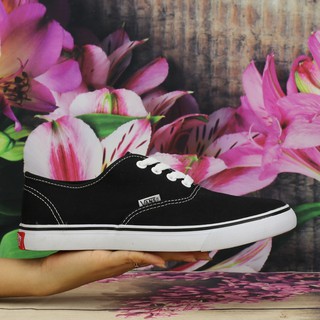 Giày Van Classic Vải canvas Nữ Màu Đen Trắng