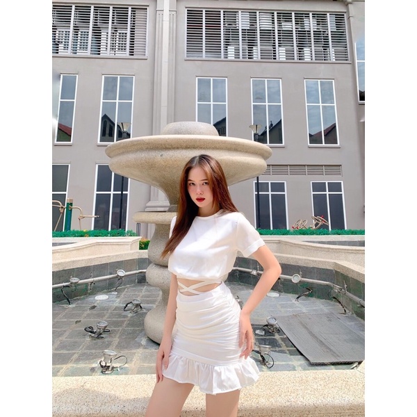 Fanny Set ( Set áo + chân váy ôm body đan dây eo )