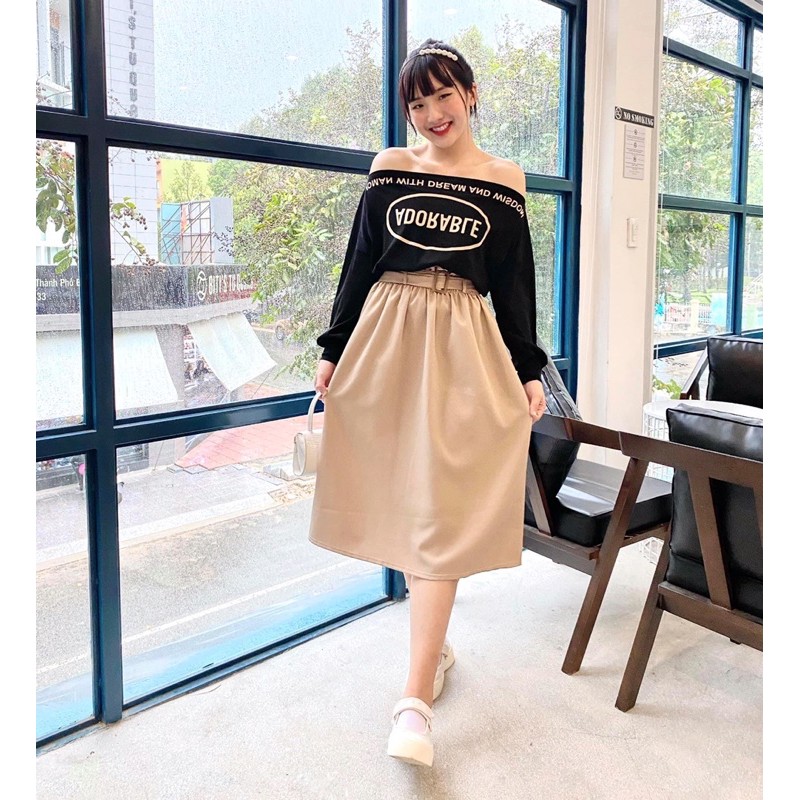 Set áo thun đen chữ bẹt vai + chân váy midi nude bèo kèm belt