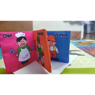 Sách vải cho bé