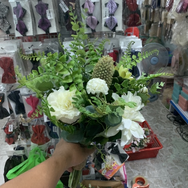 Phụ kiện cưới Giang - hoa cưới cô dâu mẫu đẹp lạ mới nhất tháng 2 -2019