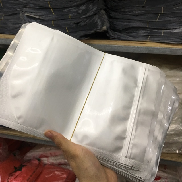 1kg zip ghép trong-bạc/Đựng 1kg bột ( 20x28)
