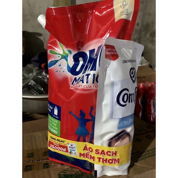 Nước giặt cửa trên omo matic 2,2kg tặng bịch comfort 350ml