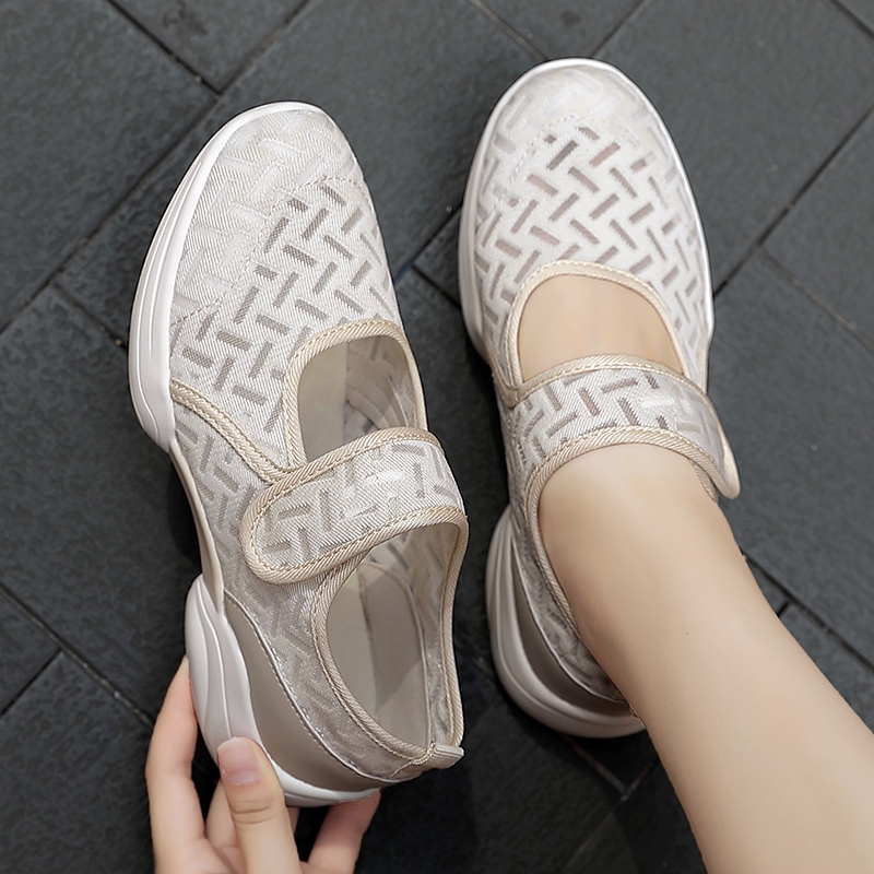 Giày Thể Thao Nữ Thoáng Khí Năng Động | BigBuy360 - bigbuy360.vn