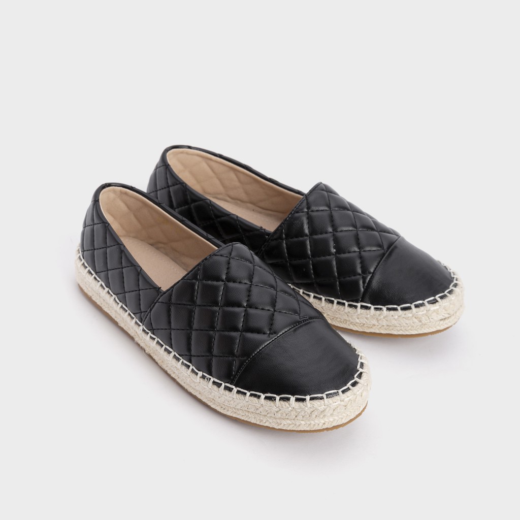 Giày Slip On Nữ Trần Trám 2Phân HAPAS - GBB245