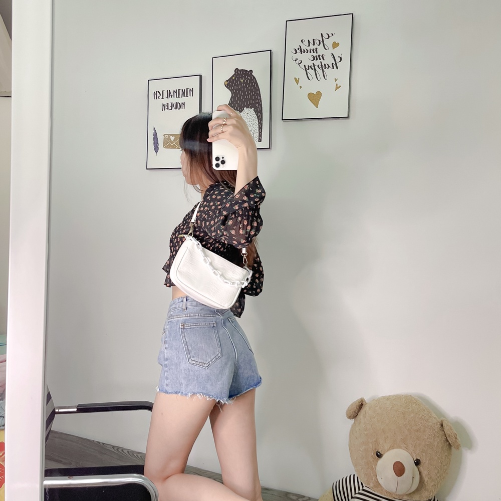 [FreeShip] Quần Sọt Nữ YuRi Jeans Lưng Cao Cá Tính Màu Xanh Loang Đủ Size S M L | BigBuy360 - bigbuy360.vn