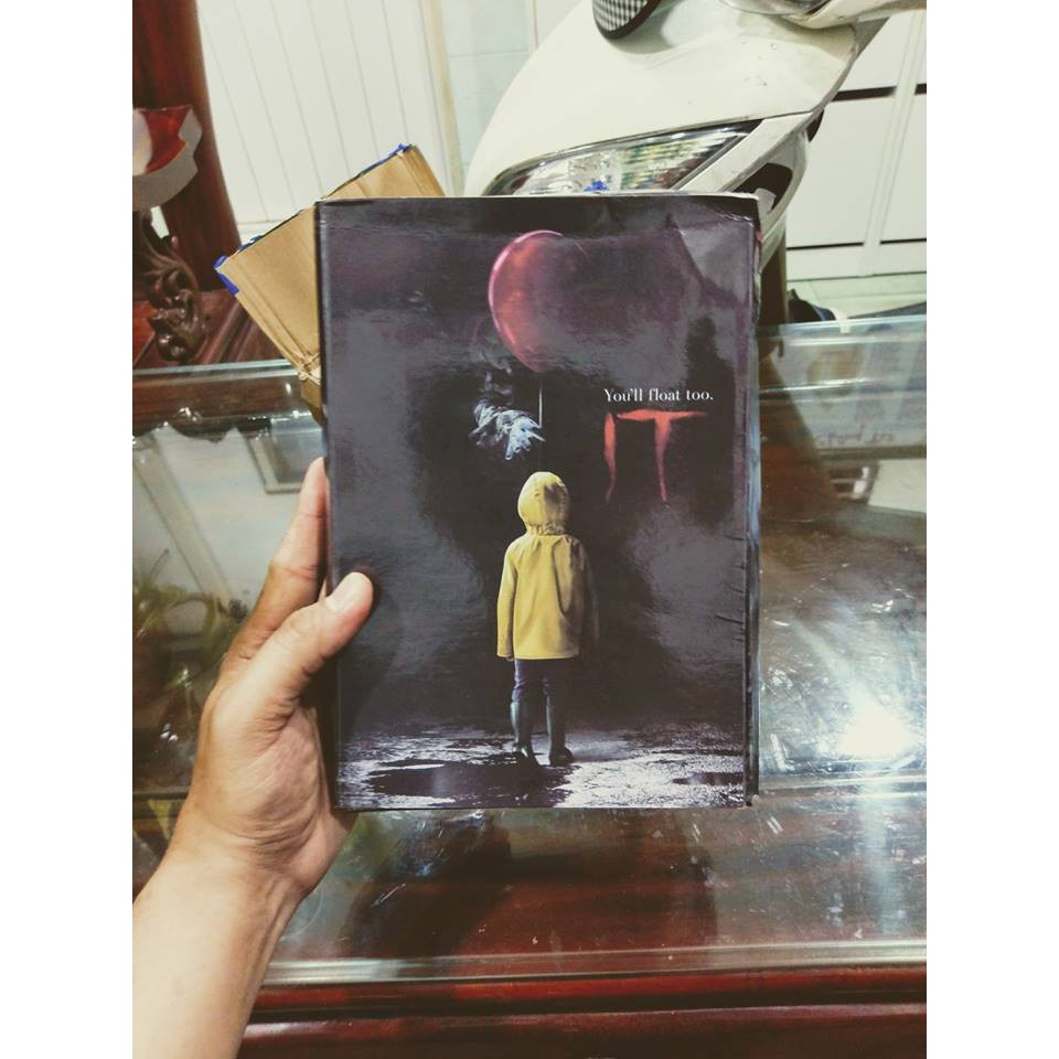 Mô hình Hề ma quái  IT Pennywise  - cao 16cm. Không kèm giá đỡ