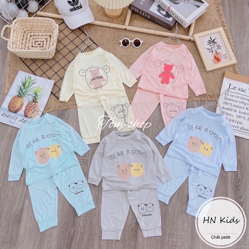 Bộ dài tay của HN kids hình gấu dễ thương cho bé