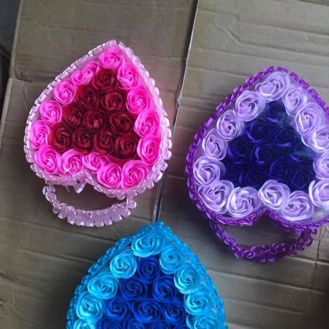 Hoa hồng sáp trái tim