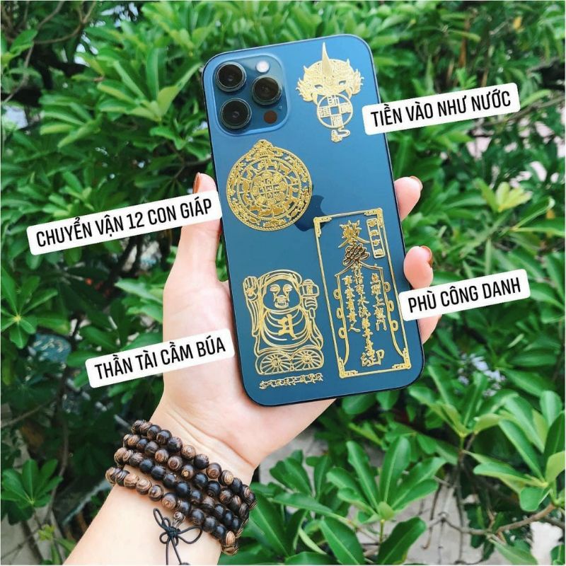 Set 4 tấm linh phù có hàng lại.