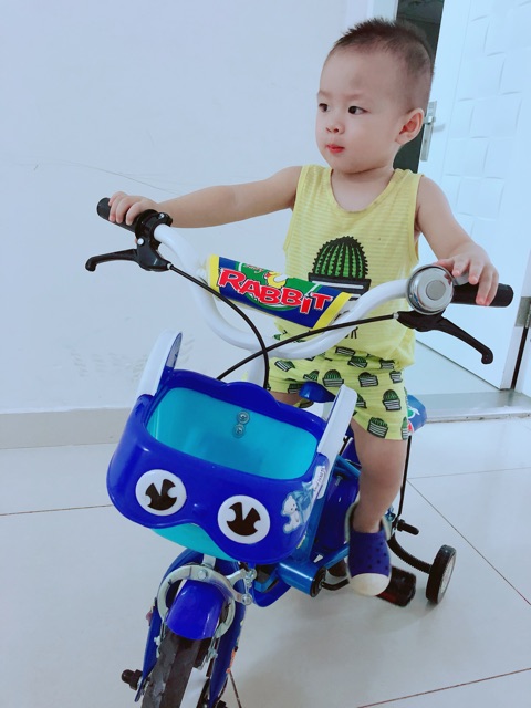 - Sữa dưỡng thể johnson’s baby cho bé