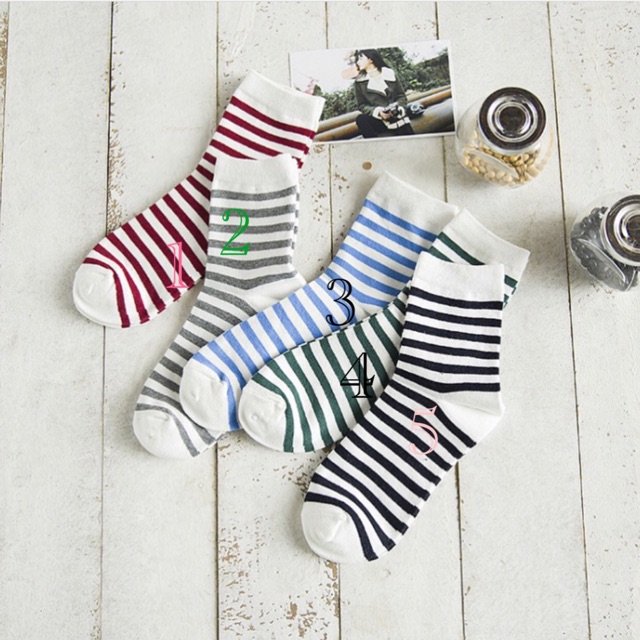 Tất kẻ cotton cao cổ