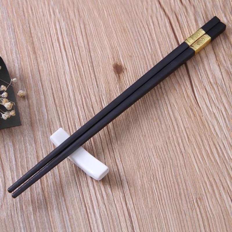 Bộ 10 Đôi Đũa Nhựa Mạ Vàng Cao Cấp Sang Trọng - D09