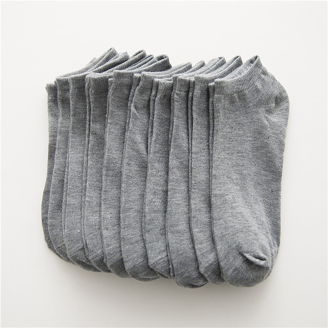 Tất nam ngắn cổ, 3 màu chất cotton chống hôi chân, kháng khuẩn cực tốt - Adam Man