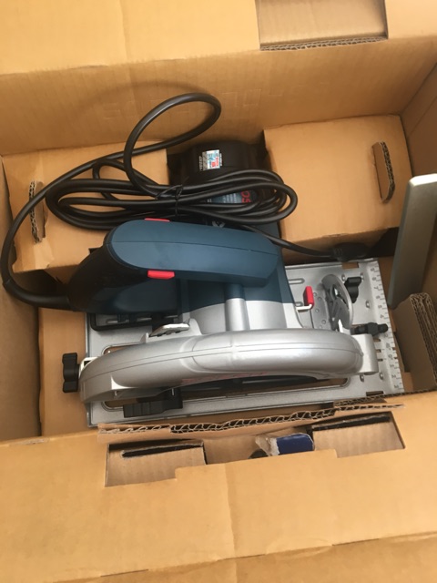 Máy cưa gỗ bosch 1t8 chính hãng công ty Bh 6 tháng