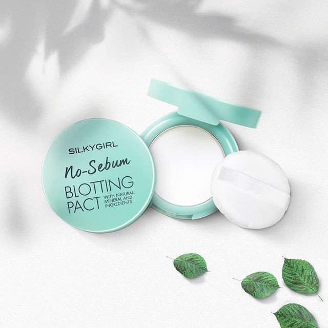 Phấn Phủ Silky Girl No Sebum Blotting Pact