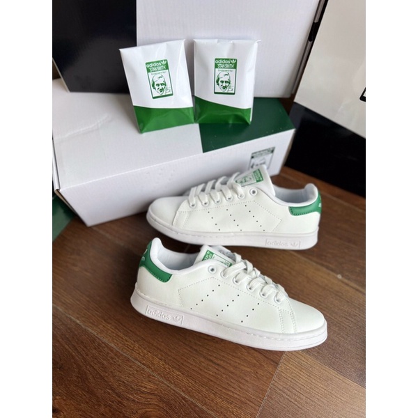 Giày stan Smith 11 . Giày adidas stan Smith gót đen , gót xanh buộc dây sneaker kèm hộp