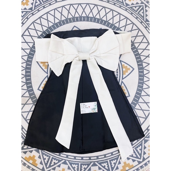 Váy Đầm Trễ Vai Vải Taftan Nơ Lưng Dáng Ngắn Sang Chảnh (ẢNH THẬT+ VIDEO) | BigBuy360 - bigbuy360.vn