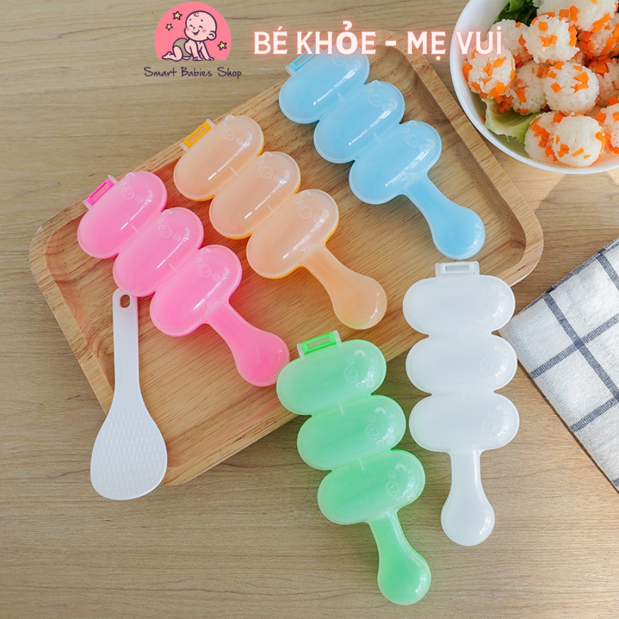 Khuôn làm cơm nắm hình quả bóng kèm thìa