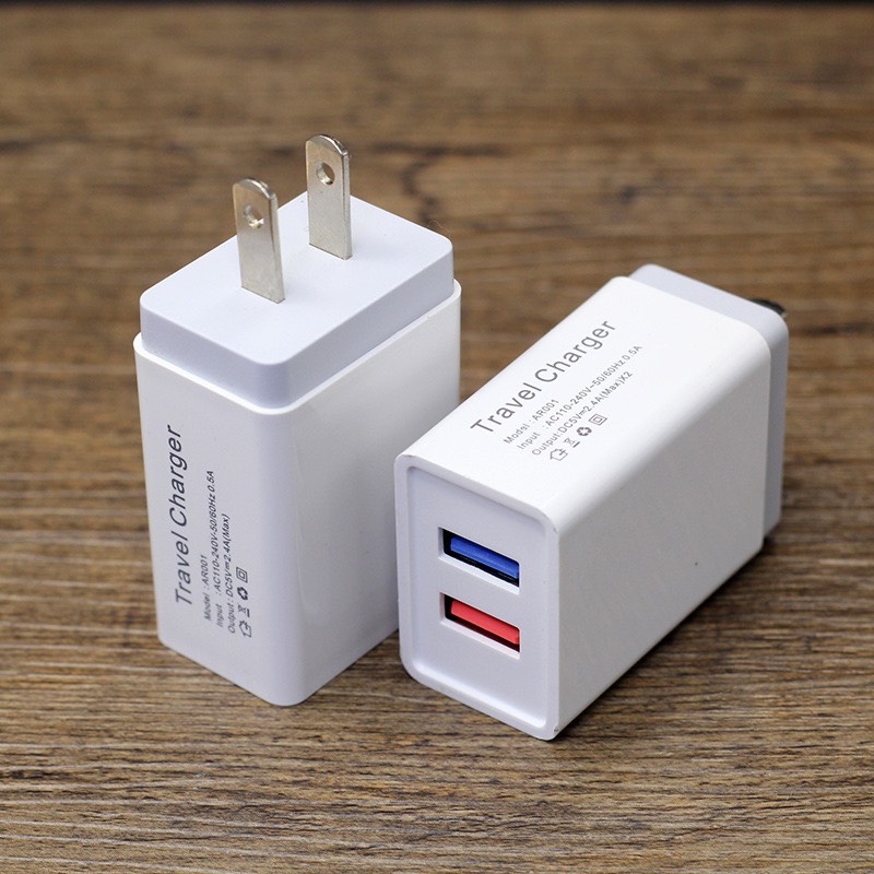 Củ Sạc Nhanh Sạc Điện Thoại 3 Cổng USB Tiết Kiệm Thời Gian Nhỏ Gọn Titan Store