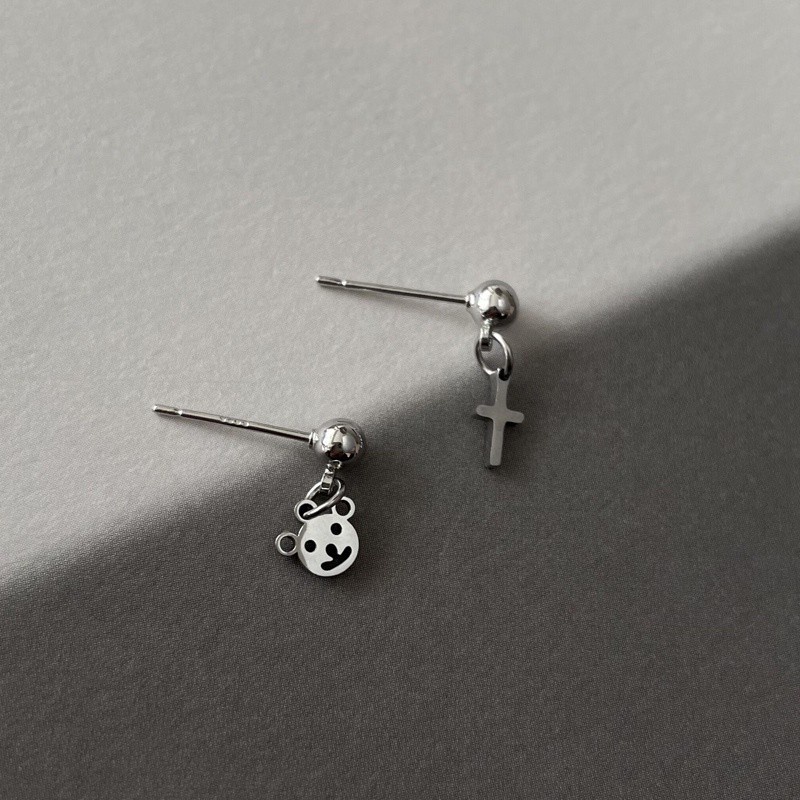 Khuyên Tai Hình Gấu Đan Chéo Phong Cách Hàn Quốc Cho Nữ