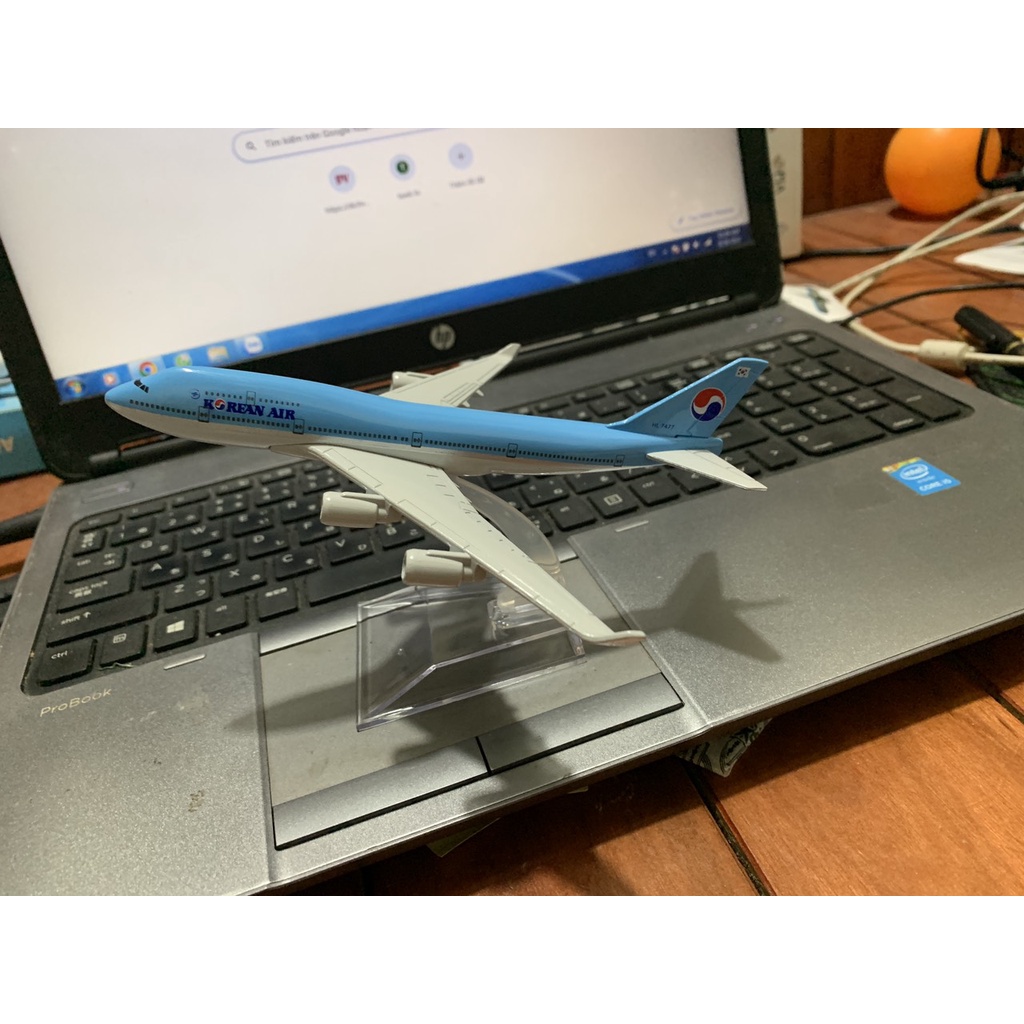 Mô hình máy bay Korean 16cm(Mô hình máy bay+ đế trưng bày)