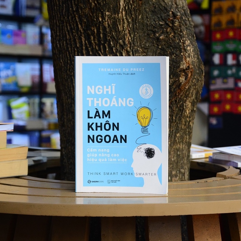 Sách - Nghĩ Thoáng - Làm Khôn Ngoan Tặng Kèm Bookmark