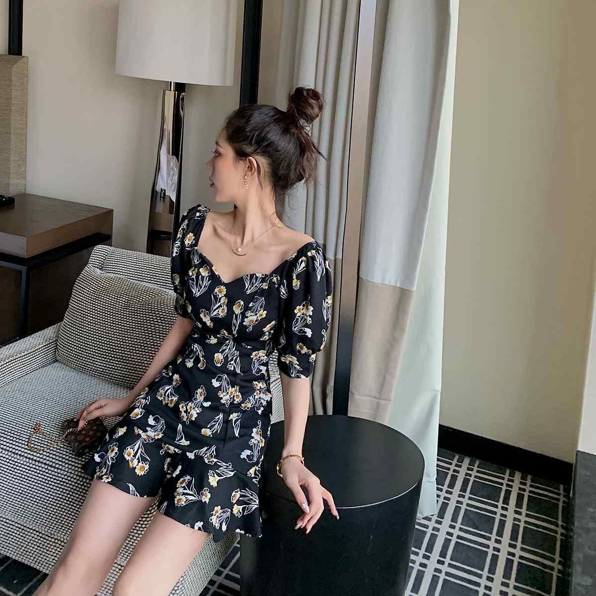 Đầm Nữ Ngắn Tay Cổ Tròn In Hoa Thời Trang | BigBuy360 - bigbuy360.vn
