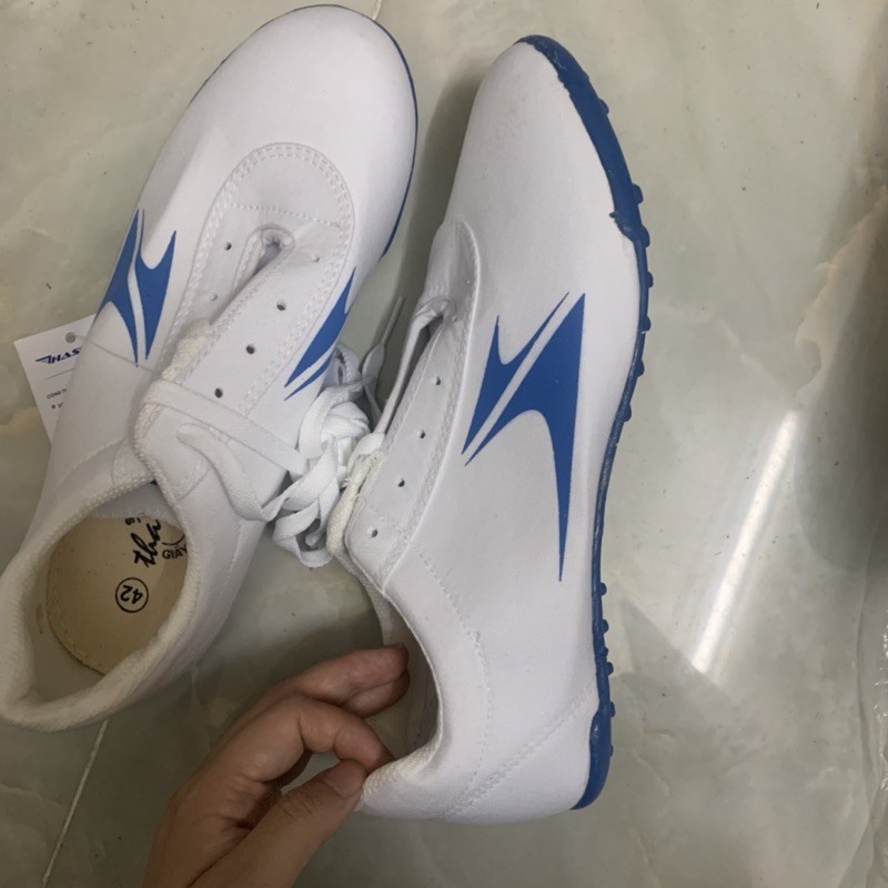 Giày đá bóng đinh Thăng Long đế xanh size 37-43