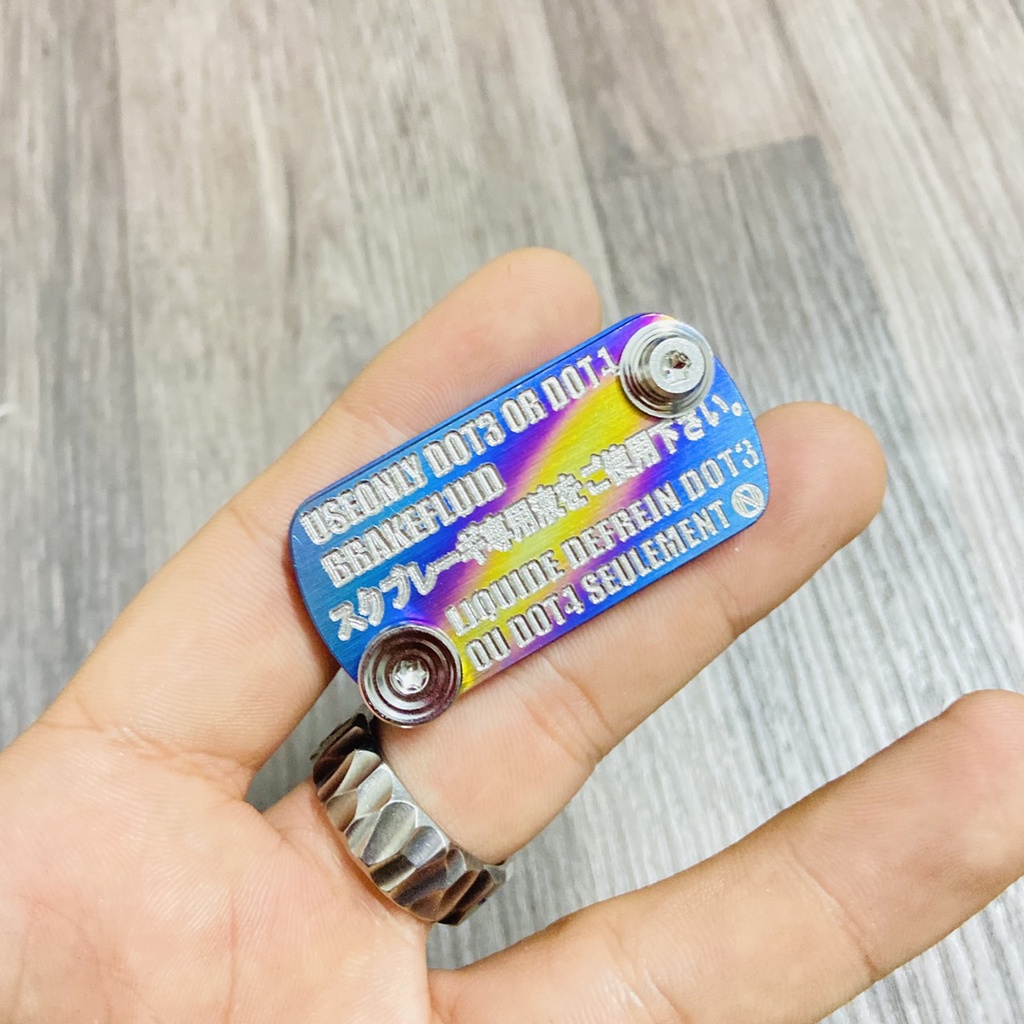 (XE HONDA) Bộ sưu tập nắp dầu thắng dĩa chữ zin độ màu kèm ốc SALAYA sử dụng cho dòng xe WAVE, DREAM, FUTURE, SONIC, MSX