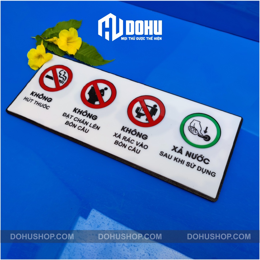 Bảng nội quy giữ sạch phòng vệ sinh chung bằng nhựa mica kháng nước