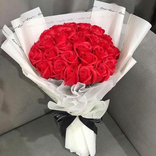 Hoa sáp tình yêu vĩnh cửu + hộp quà đầy yêu thương
